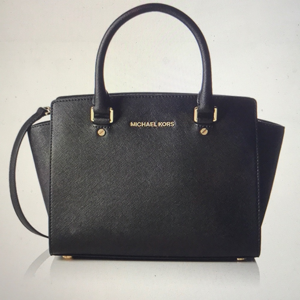 Michael Kors Women’s Selma Satchel (Medium)